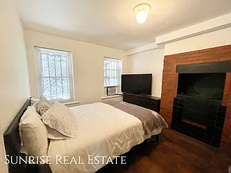 Rented by Sunrise Real Estate