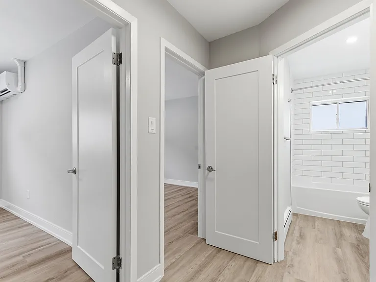 20 Weichel St — Photo 10