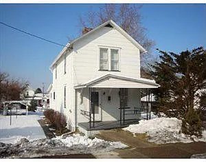 26 S Gordon St photo 1