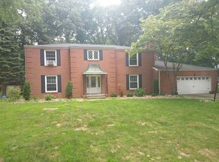 54570 Whispering Oak Dr, Mishawaka, IN 46545
