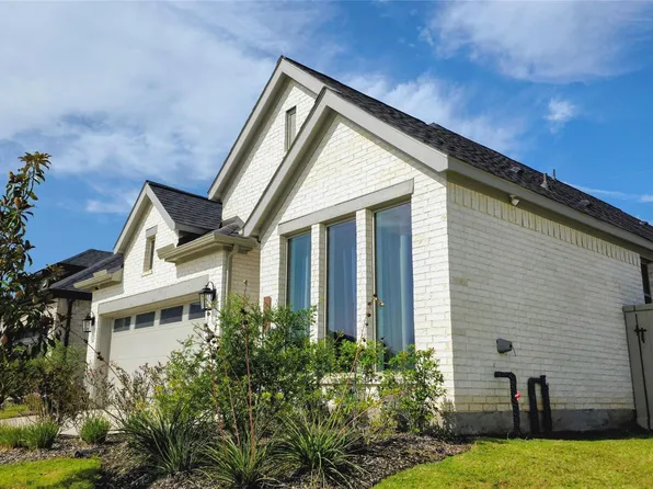 202 Ancient Murrelet Ct, Magnolia, TX 77354