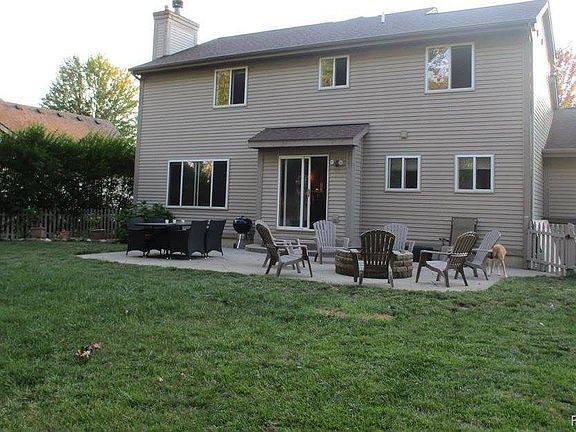 5th image of 4267 Maplewood Meadows Ave