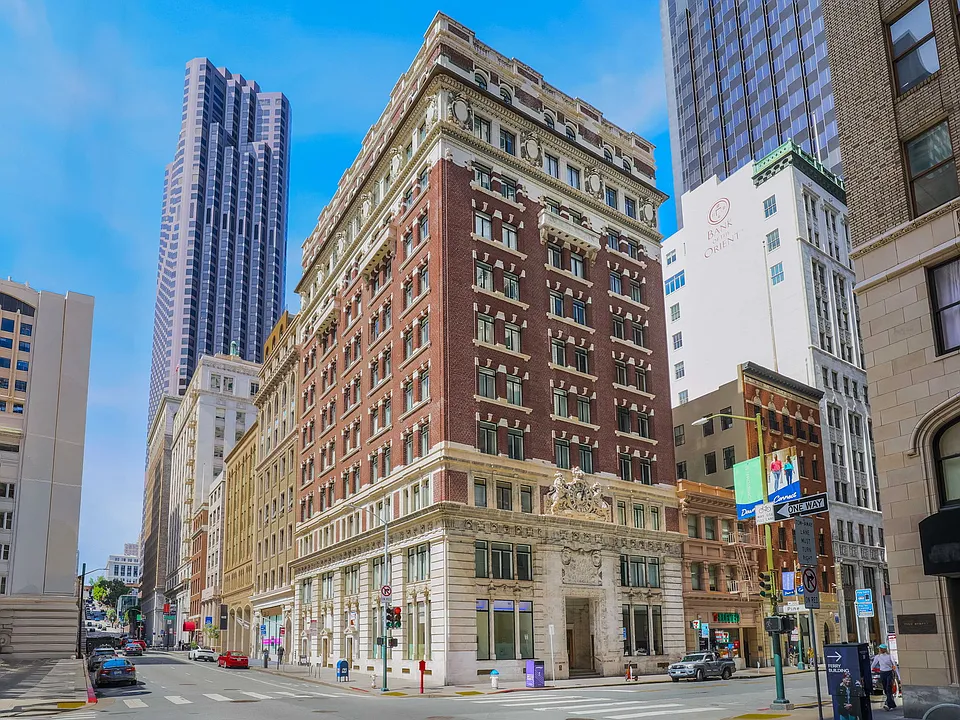 201 Sansome St #602