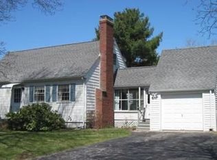 3 Coffee St, Medway, MA 02053