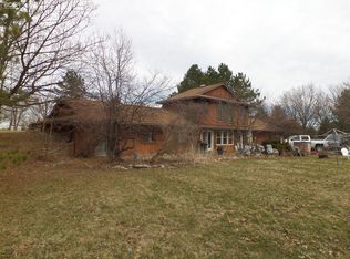 10130 Shadyhill Ln, Grand Blanc, MI 48439