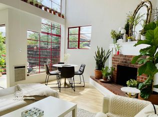 29233 Heathercliff Rd APT 5, Malibu, CA 90265