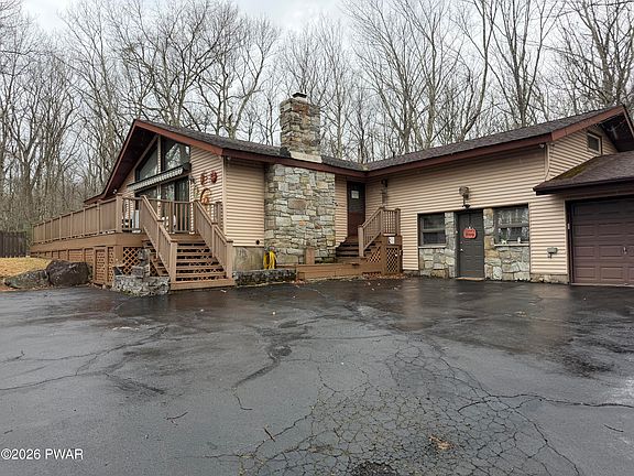 2nd image of 432 Maple Ridge Dr