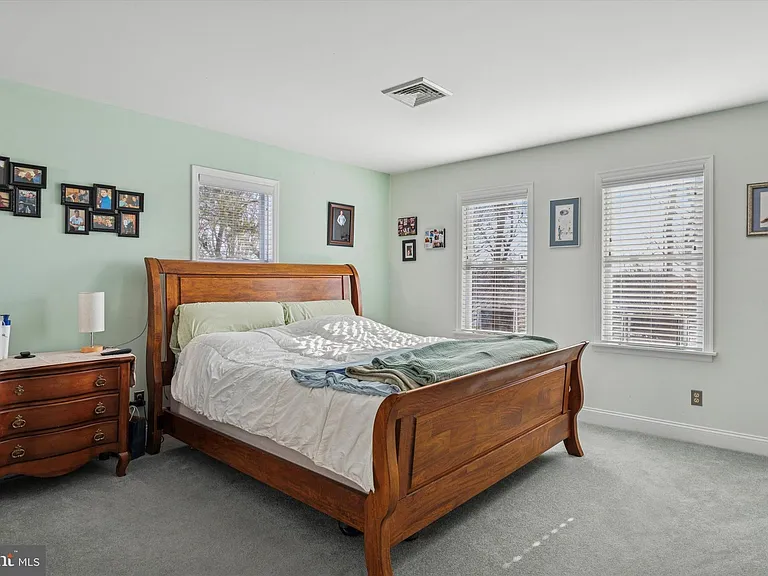 207 Delmar St #2 — Photo 7
