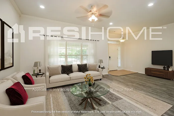 509 Crestland Dr — Photo 4