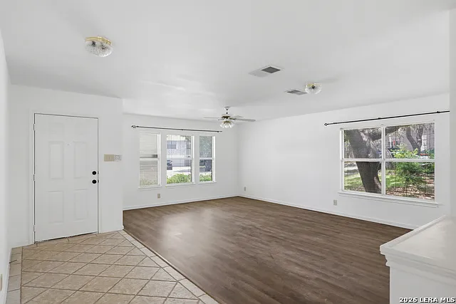 2254 Indian Meadows Dr — Photo 6