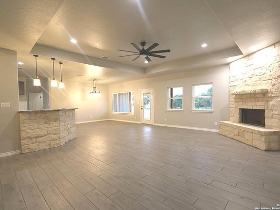2nd image of 105 HONDO DRIVE
