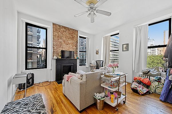 1st image of 201 E 82nd St APT 4S
