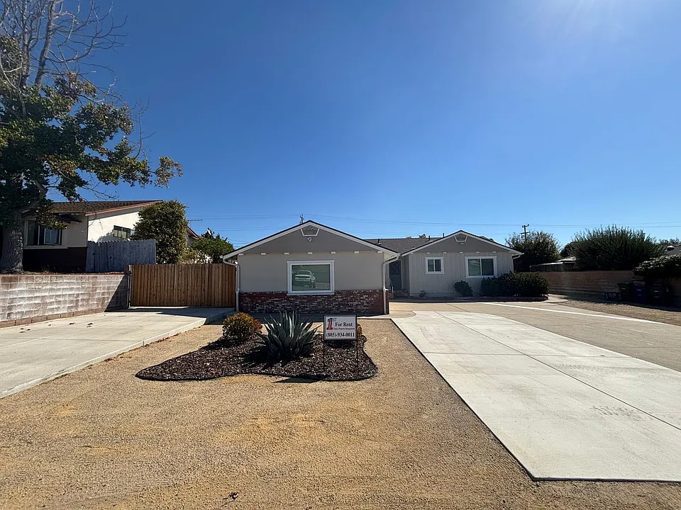 3558 Drake Dr