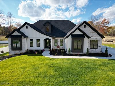 542 E Lakewood Dr, Canal Fulton, OH, 44614