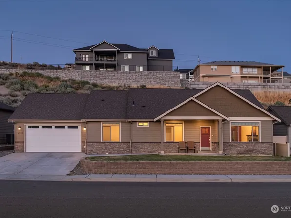 2949 N Breckenridge Drive, East Wenatchee, WA 98802