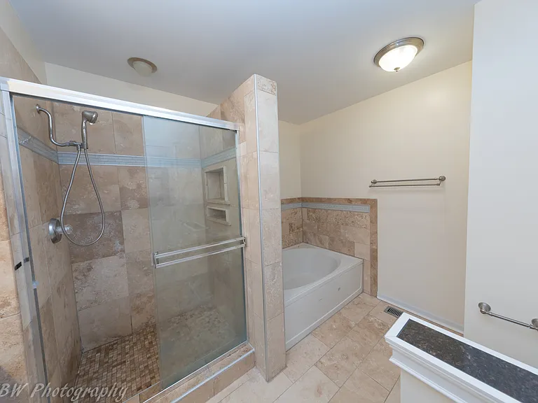 2264 Foxmoor Ln — Photo 7