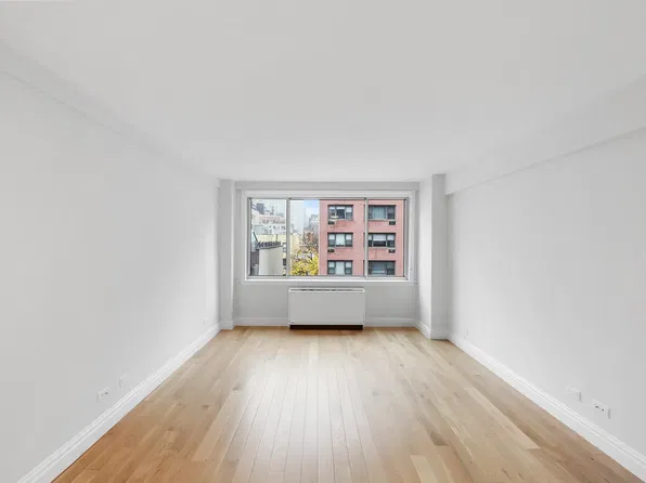 340 E 51st St, New York, NY