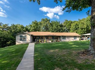 15926 Wann Rd, Sulphur Springs, AR 72768