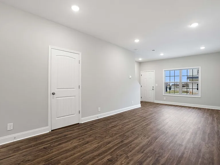 955 Professional Park Dr #102 — Photo 15