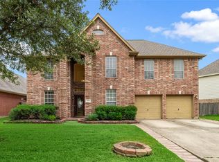 4330 Tree Line Dr, Pasadena, TX 77505