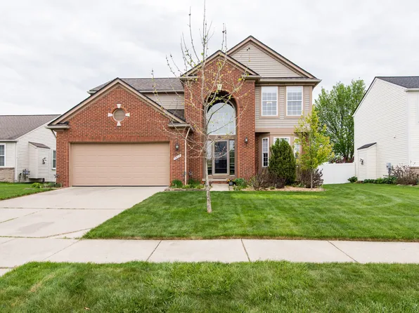 7460 Dover Dr, Ypsilanti, MI 48197