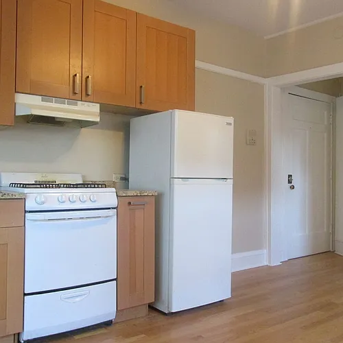 1120 Ontario St #201 Photo 1