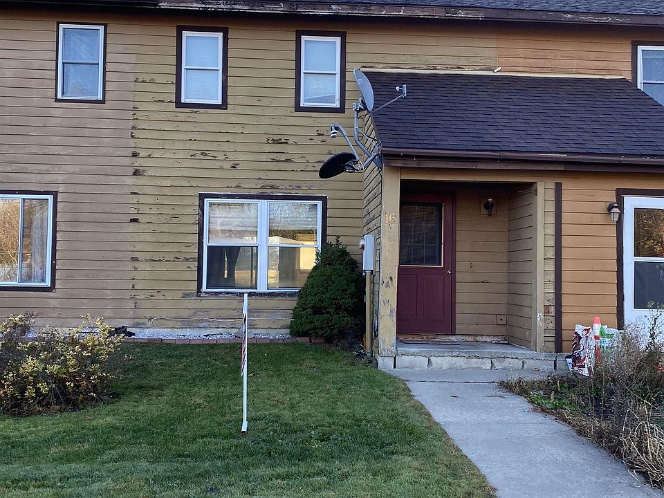 1st image of 16 Eichen St