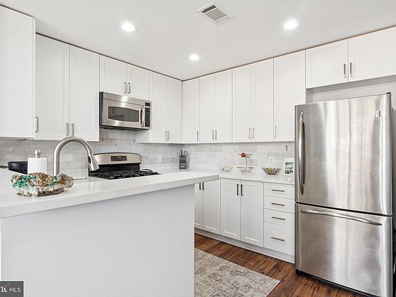 4th image of 3650 S Glebe Rd Unit 846