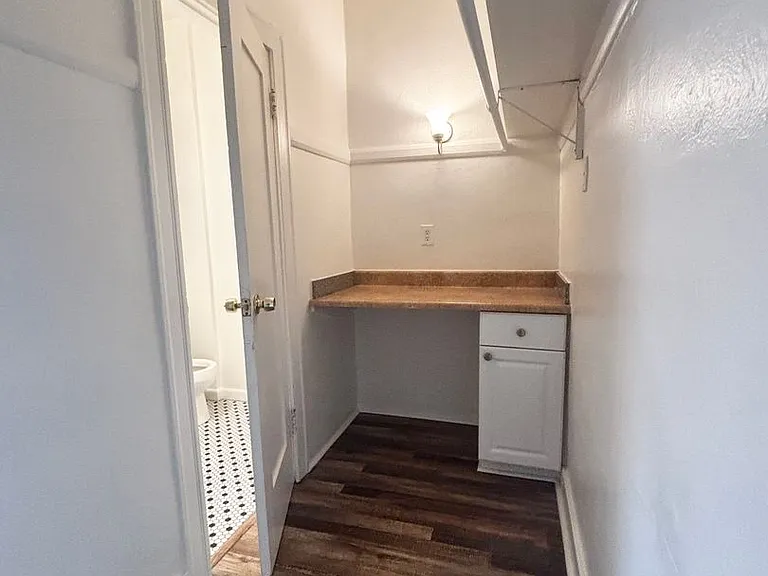 Ave 63 Apartments — Photo 15
