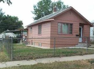 405 3rd St W, Roundup, MT 59072