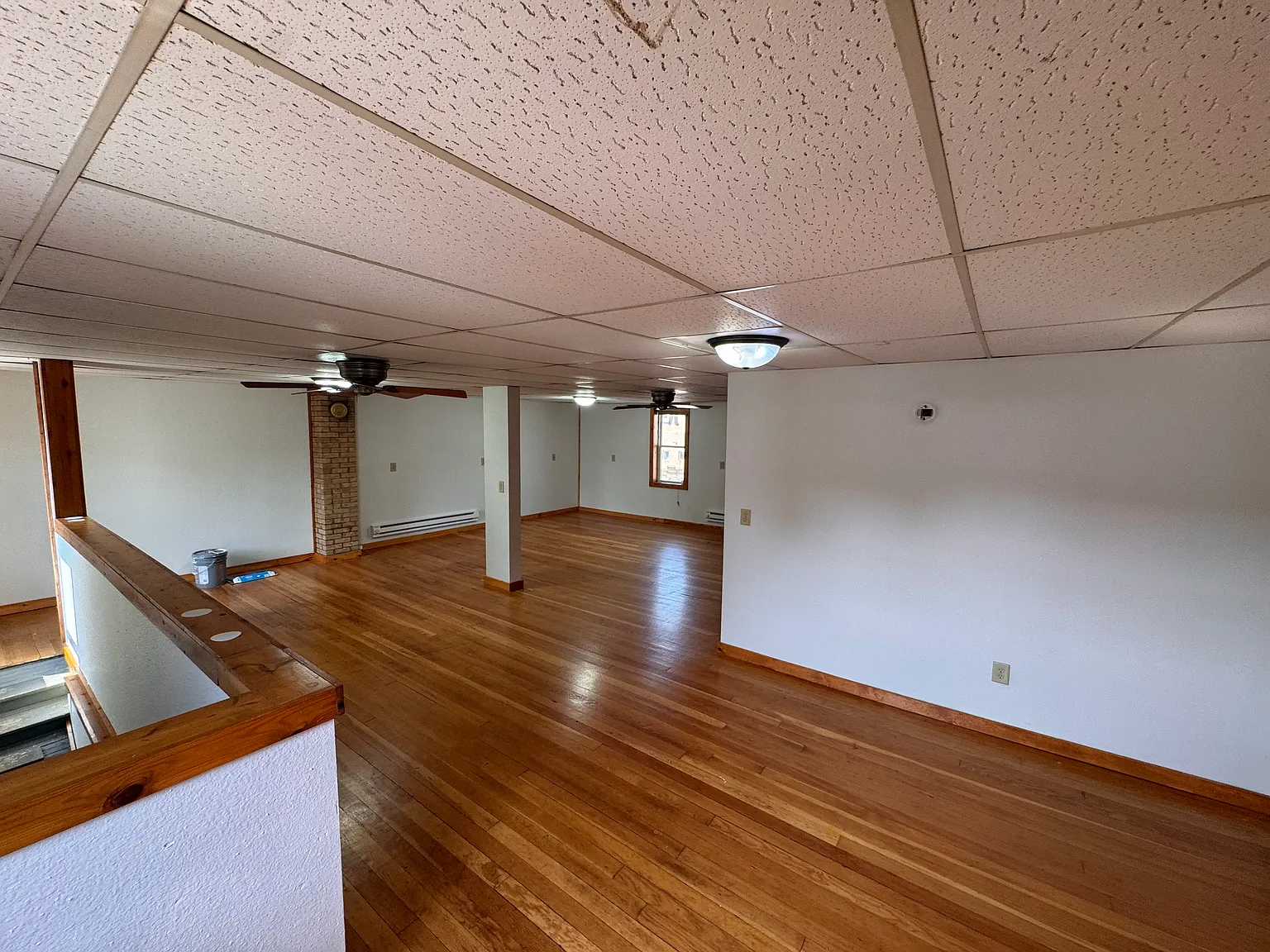 2 bed, 1600 sqft, $1,200 — Photo 2