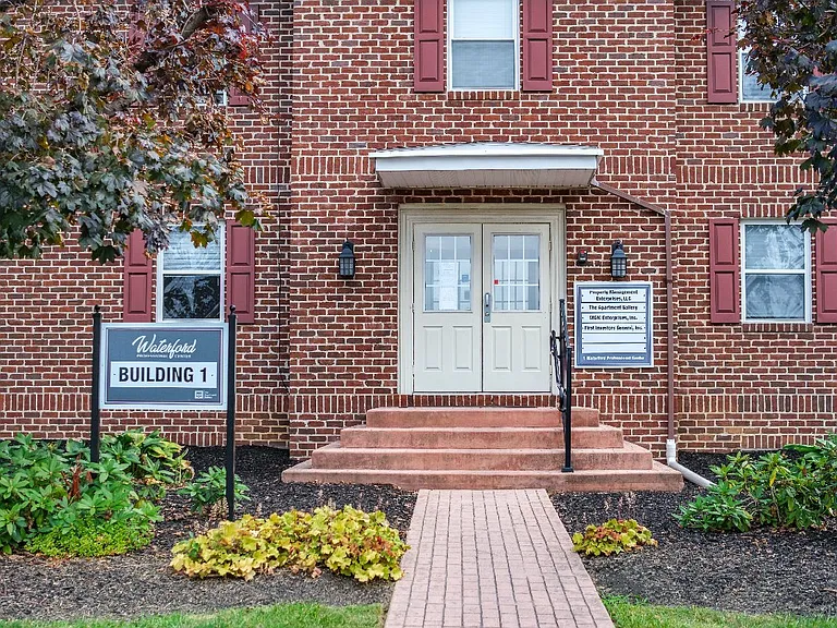 Apartments at Waterford — Photo 277
