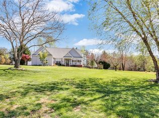 116 Falcons View Ct, Walhalla, SC 29691