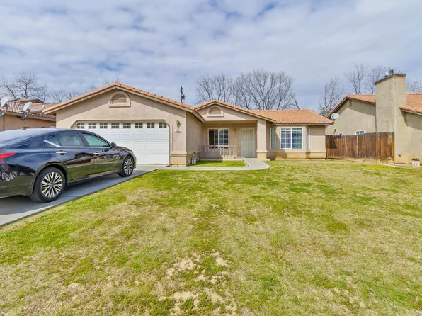 660 Hazelhurst Way, Coalinga, CA 93210