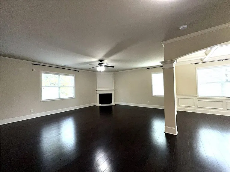 1365 Delo Ln — Photo 7