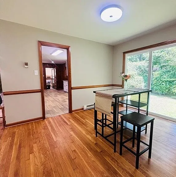 4931 Lair Dr — Photo 9