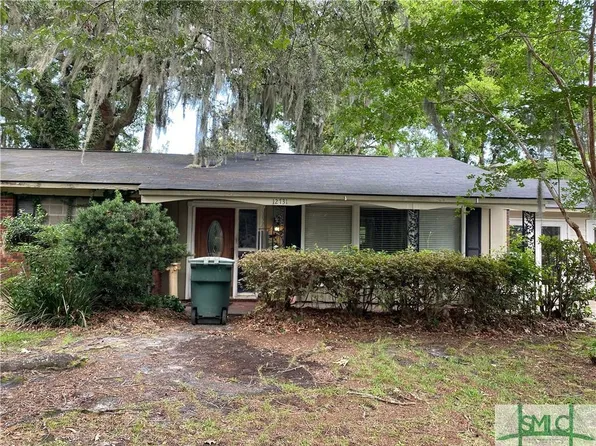 12731 Golf Club Dr, Savannah, GA 31419