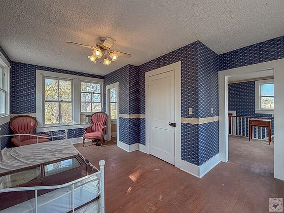 33rd image of this home