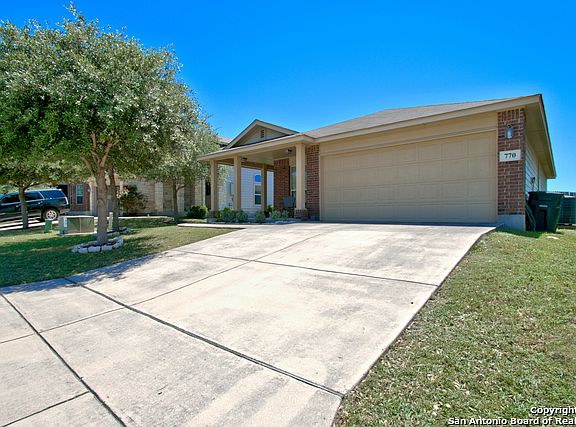 2nd image of 770 Andora Dr