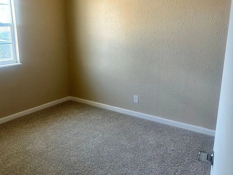 84A Rose Dr — Photo 22