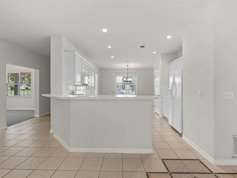 101 Dawson Trl — Photo 8