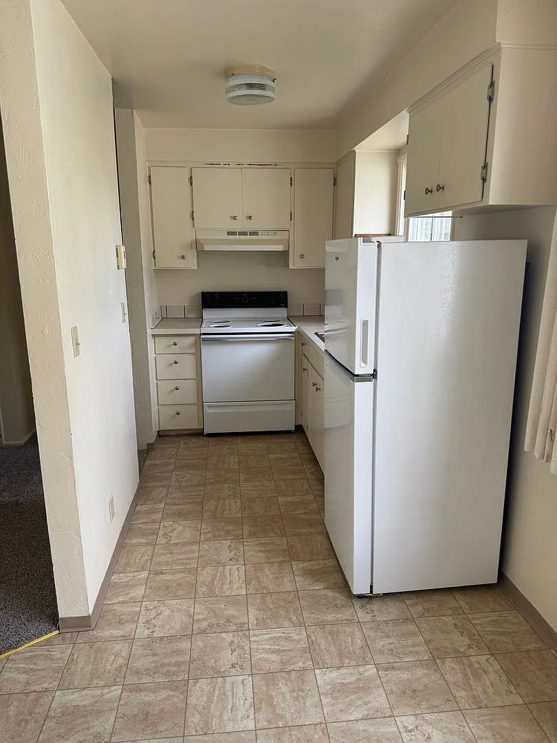 1-Bedroom 1-Bathroom apartment in Eugene — Photo 4