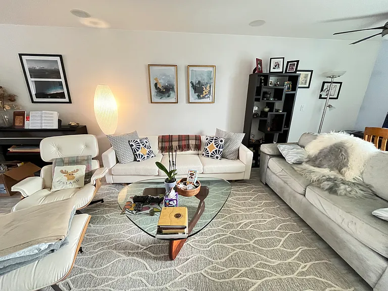 800 N Juanita Ave #5 — Photo 6