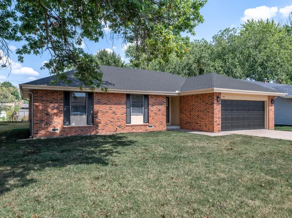 1141 E Cambridge Street, Springfield, MO 65807