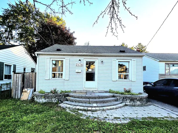 7178 Lancaster Ave, Mississauga, ON L4T 2L2