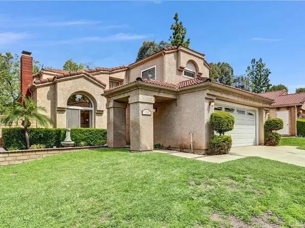 1260 Via Barcelona St, Redlands, CA 92374
