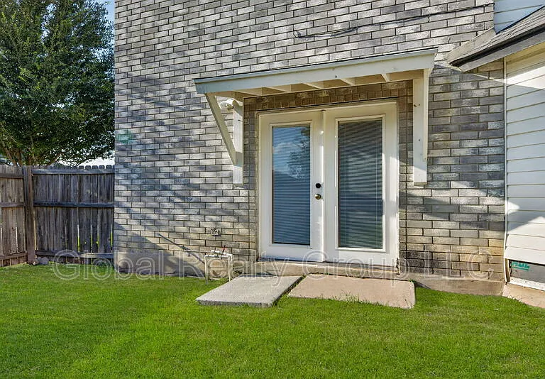 7702 Fairton Pl — Photo 31