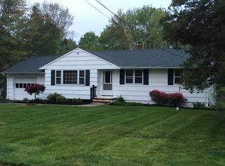 5 Ash St, Bridgewater, NJ 08807