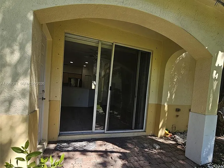 2514 SW 83rd Ter #104 — Photo 3