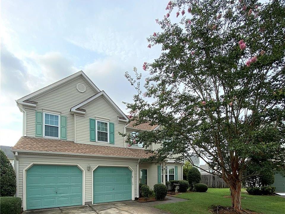 Welcome to 508 Landmark Ct in Beautiful Cedar Crossing